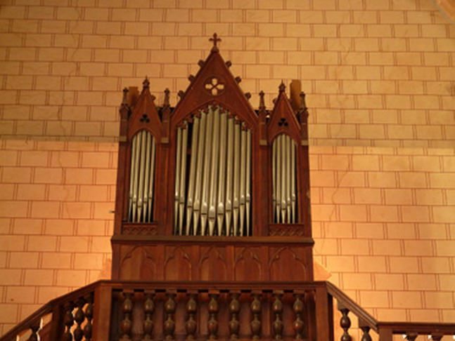 [glise Saint-Pierre, Limours]